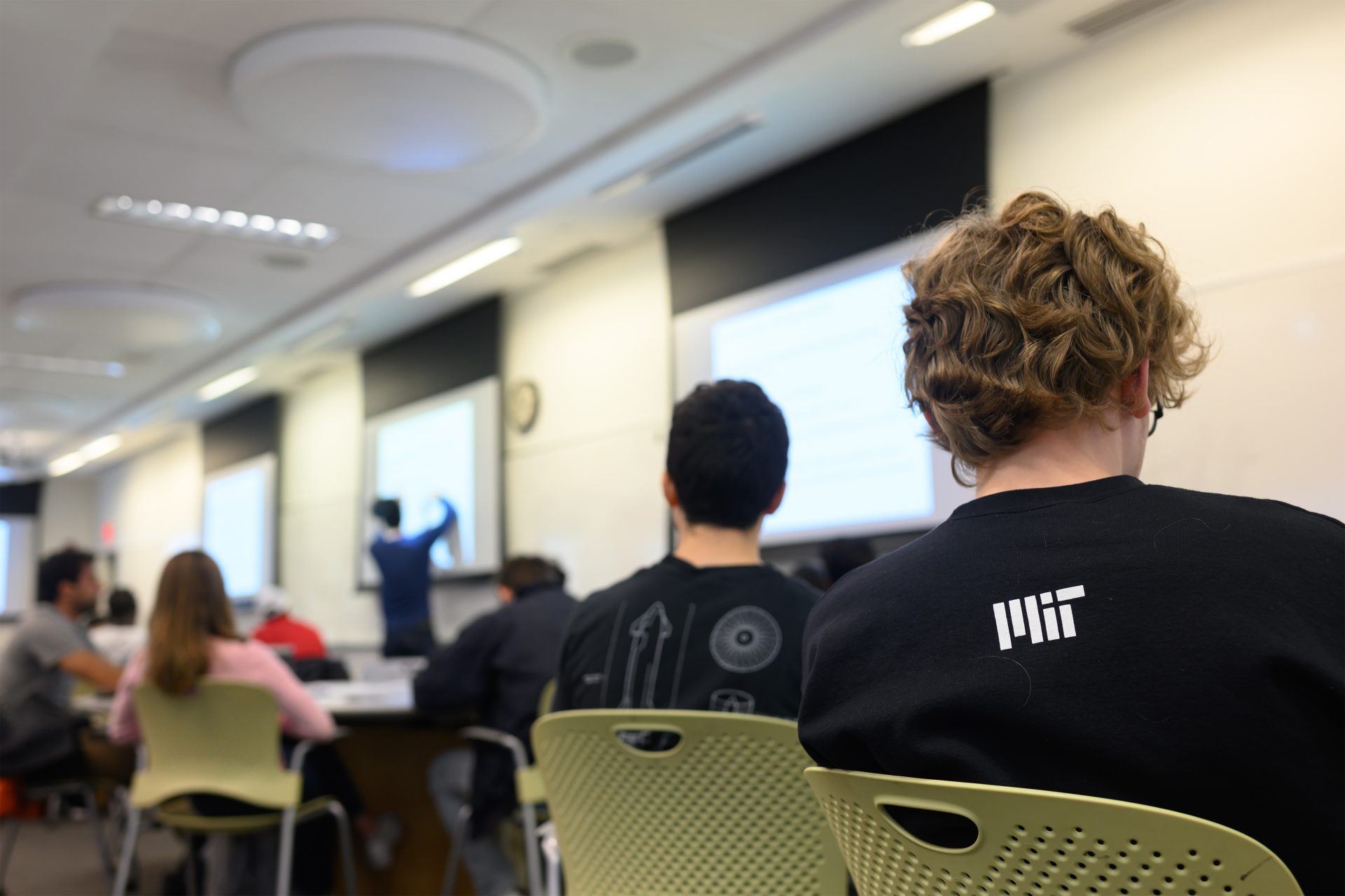 QS ranks MIT the world’s No. 1 university for 2025-26