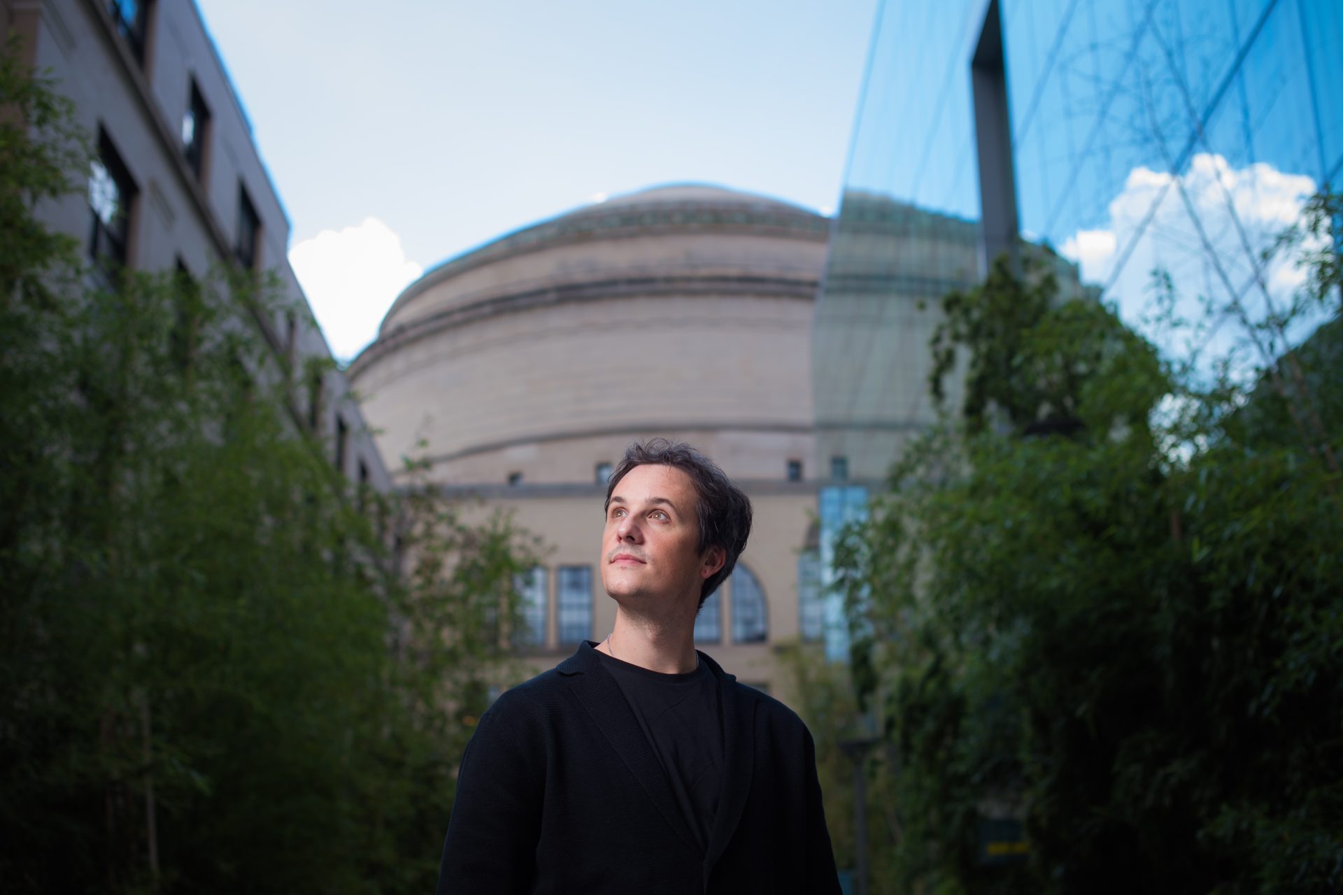 MIT Professor César Terrer named to Clarivate’s 2025 Highly Cited Researchers List